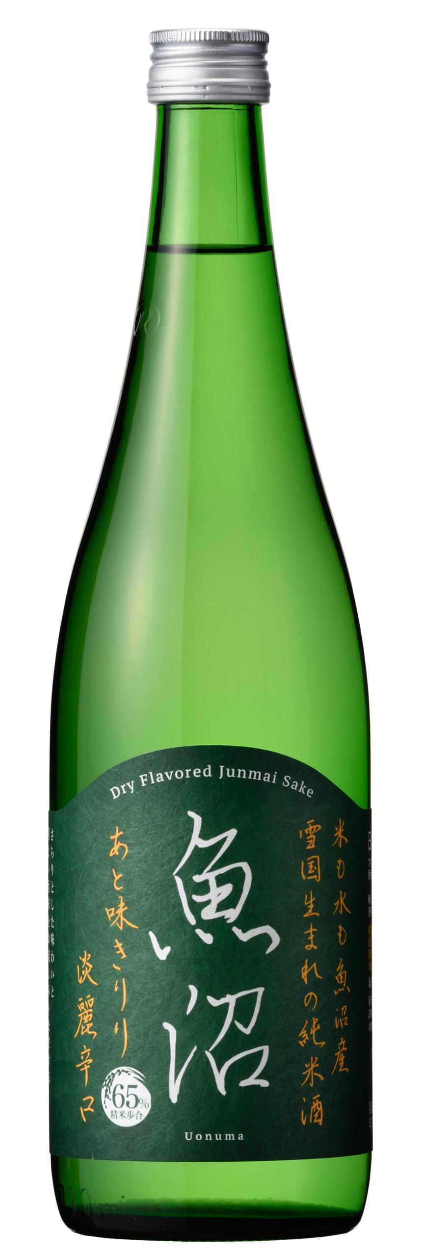 淡麗辛口魚沼 純米 sake