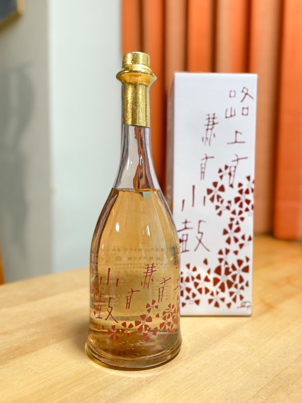 小鼓 路上有花 桃花 純米大吟醸 sake