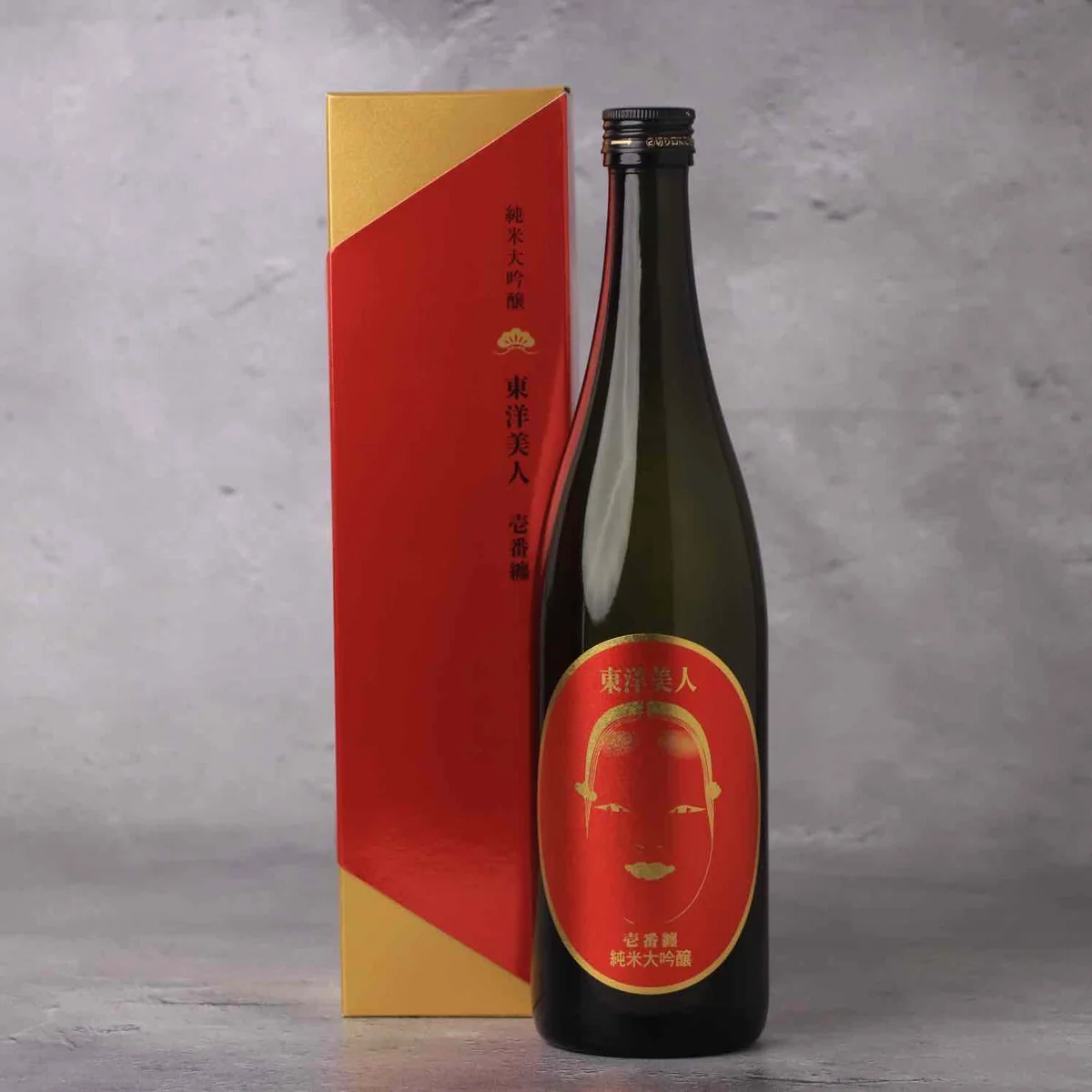 初日 純米大吟醸 sake