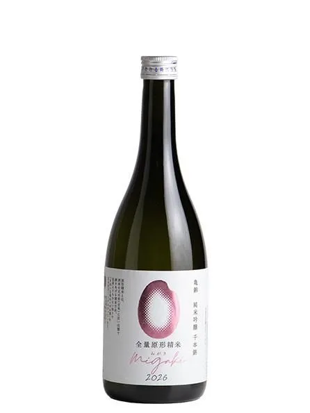 亀齢 純米吟醸 綺麗 sake